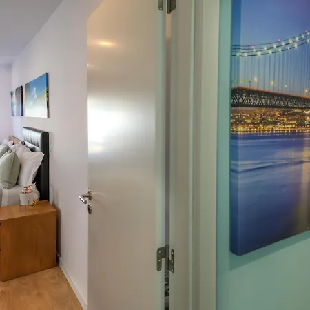 아파트 Cozy With Garden