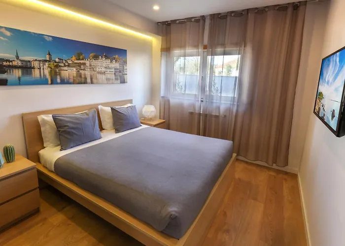 アパート Cozy With Garden